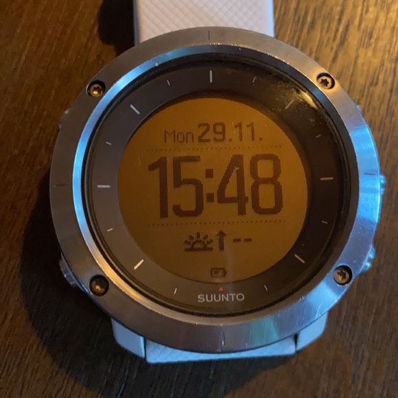 Suunto Traverse GPS Altimeter Watch WHITE - Picture 4 of 6